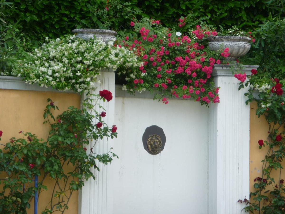 Ville Lago Lugano Porto Ceresio Exterior foto